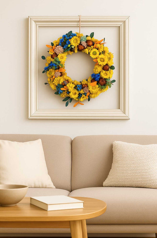 Trockenblumenkranz Gelb Blau als Tür- oder Wanddeko im Boho-Style