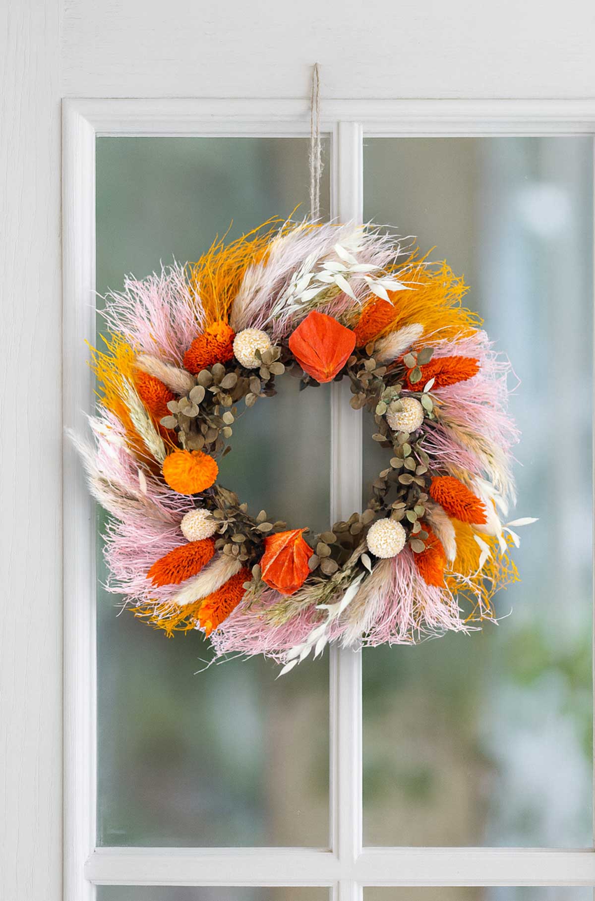 Trockenblumenkranz Orange Rosa, Boho Deko mit Eukalyptus
