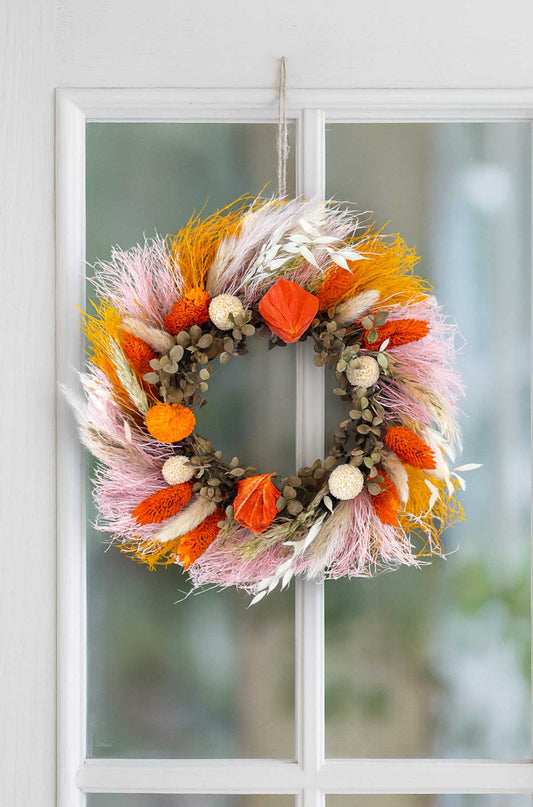 Trockenblumenkranz Orange Rosa, Boho Deko mit Eukalyptus