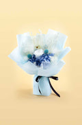 Eleganter Trockenblumenstrauß in Blau und Weiß mit Geschenkverpackung – ideales Geschenk für Frauen zu Geburtstag, Muttertag oder Hochzeit
