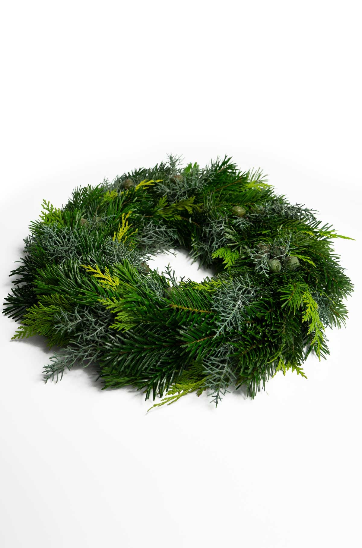Adventskranz echte Nordmanntanne mit Koniferen – Exklusive Winterkränze  online kaufen bei dekogreen.de